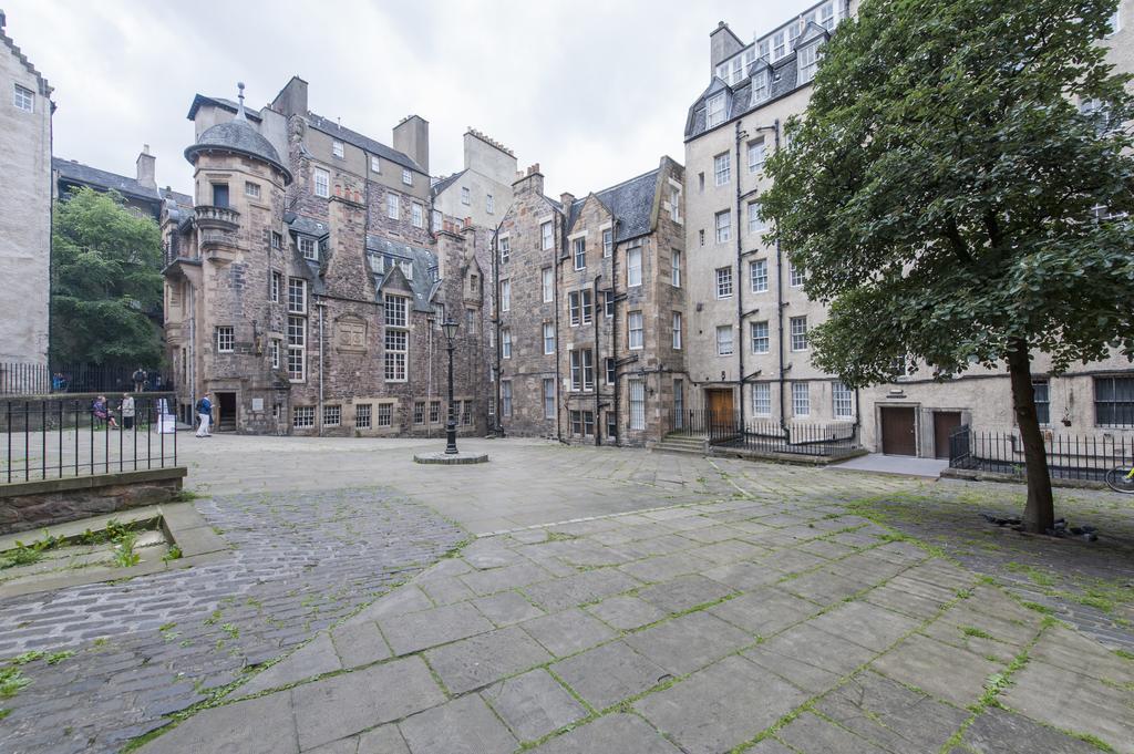 Writers View, Royal Mile Apartment EDI Eksteriør billede